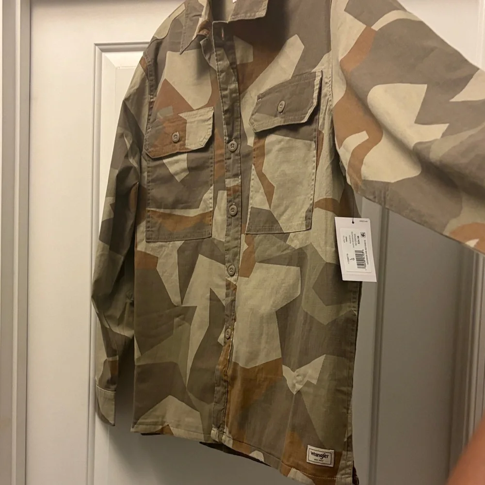 Wrangler Men's Camouflage Shirt Jacket - Picture 4 of 5